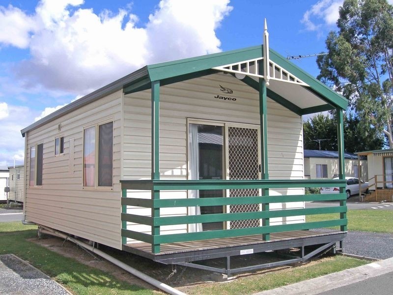 Cabin 75 Blue Gum Residential Park 20 Brunt Road, Beaconsfield VIC 3807