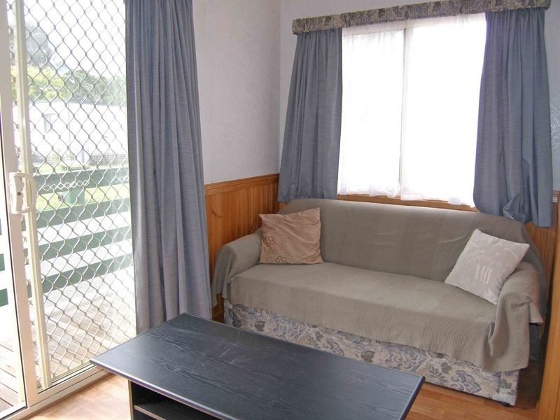 Cabin 75 Blue Gum Residential Park 20 Brunt Road, Beaconsfield VIC 3807