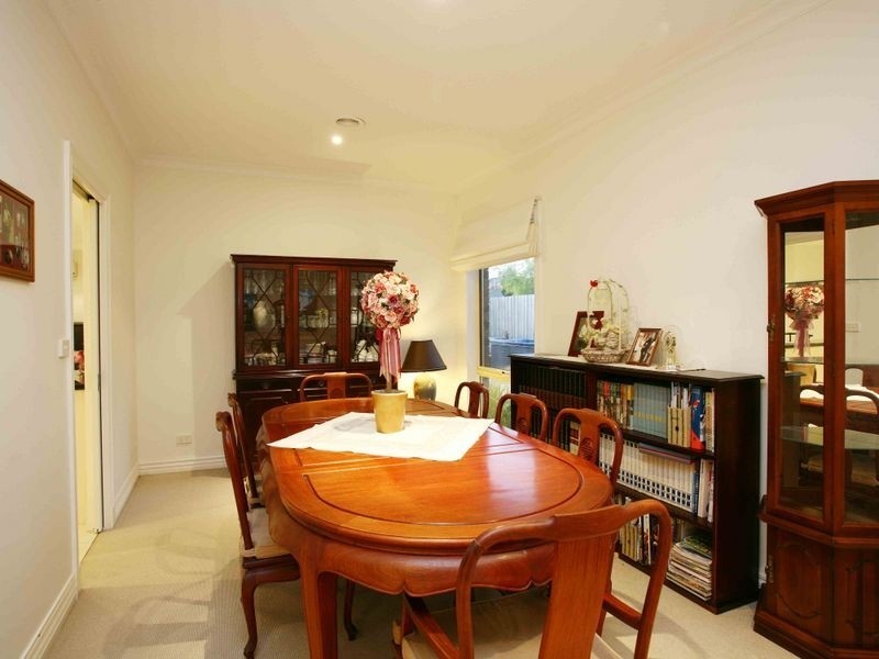 11 Aitken Court, Berwick VIC 3806