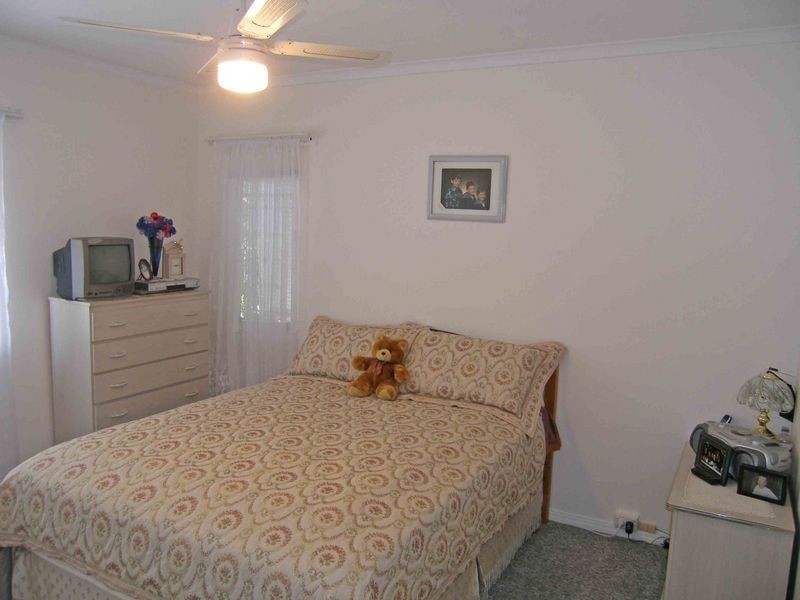 13 Paperbark Street, Doveton VIC 3177