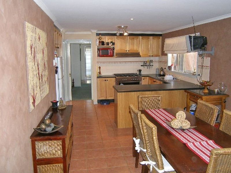 3 Glenn Erin Way, Berwick VIC 3806