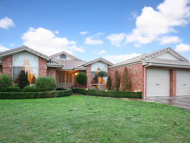 3 Pledger Close, Narre Warren South VIC 3805