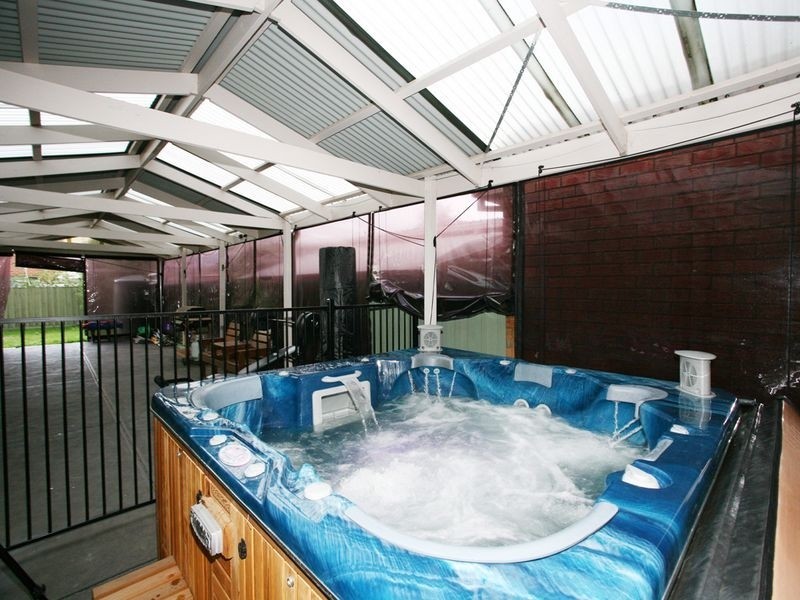 3 Pledger Close, Narre Warren South VIC 3805