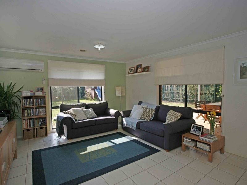 73 Harrington Drive, Narre Warren South VIC 3805