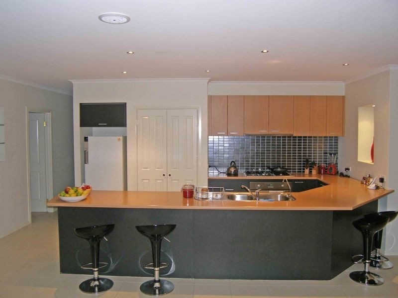 9 St Annes Crescent, Berwick VIC 3806