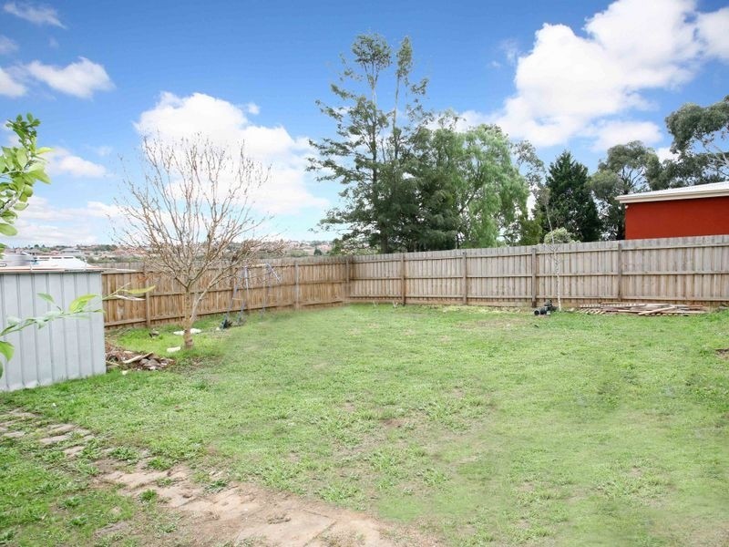 31 Springfield Drive, Narre Warren VIC 3805