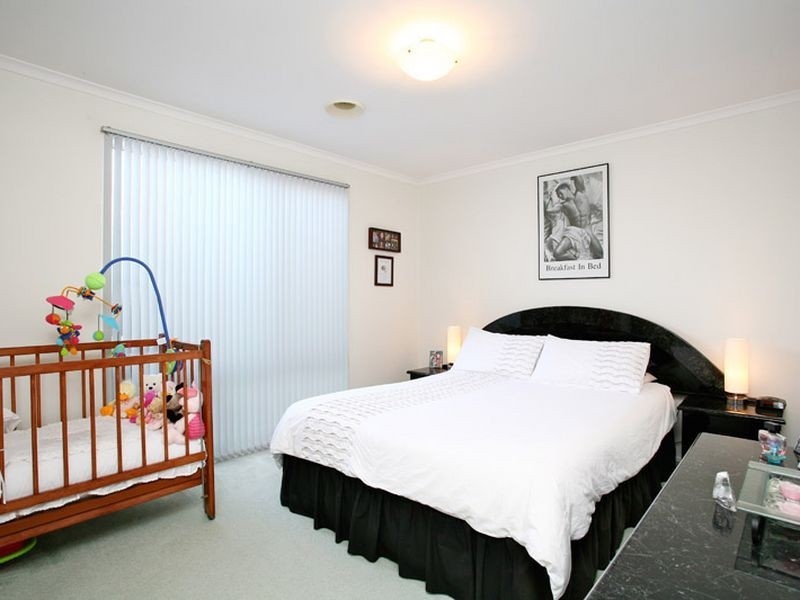 24 Springvalley Way, Narre Warren South VIC 3805