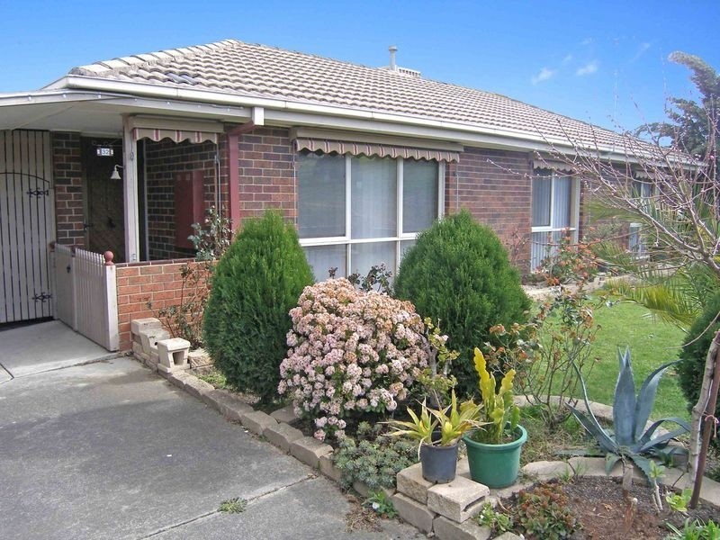 32 Girvan Circuit, Endeavour Hills VIC 3802