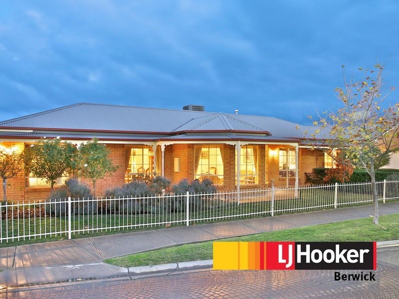 2 Hampton Court, Beaconsfield VIC 3807