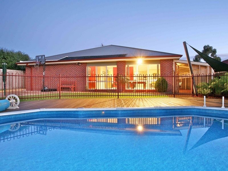 13 Balanka Court, Berwick VIC 3806