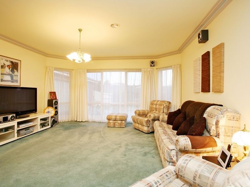 13 Balanka Court, Berwick VIC 3806