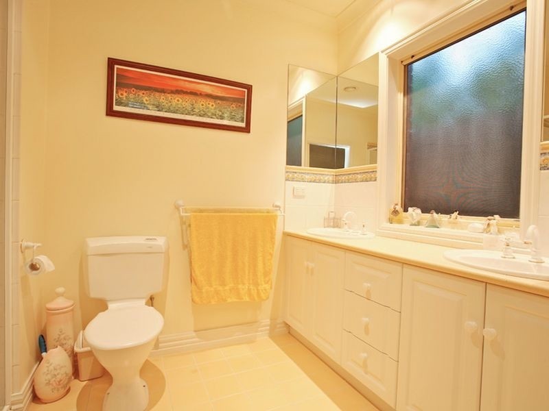 13 Balanka Court, Berwick VIC 3806