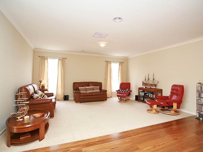 5 Cribb Cove, Narre Warren South VIC 3805