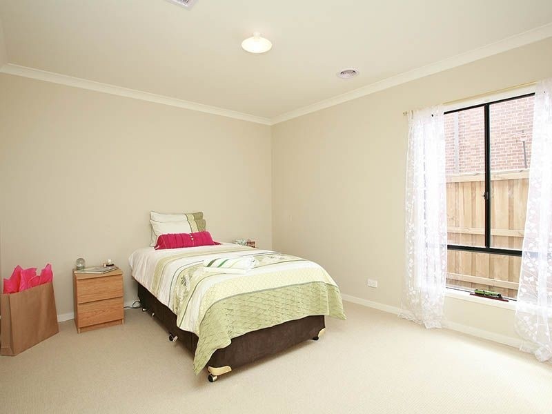 5 Cribb Cove, Narre Warren South VIC 3805