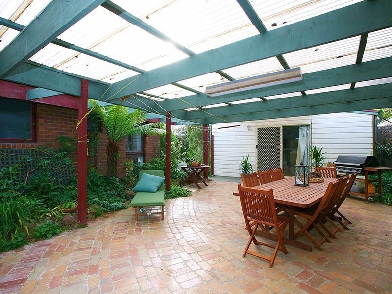 13 Gumbuya Close, Eumemmerring VIC 3177