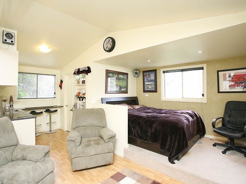 13 Gumbuya Close, Eumemmerring VIC 3177