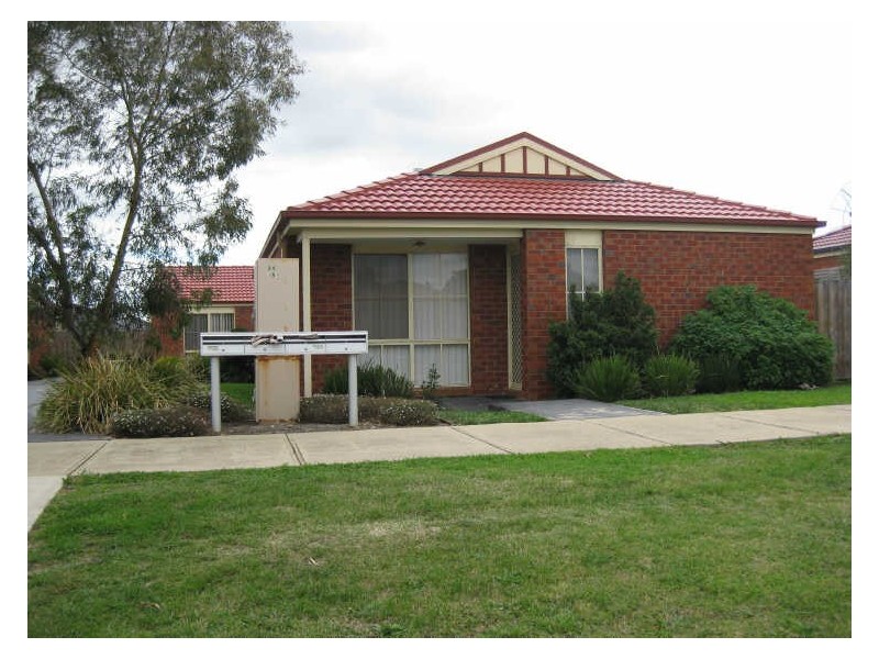 4/249-251 Monahans Road, Cranbourne VIC 3977