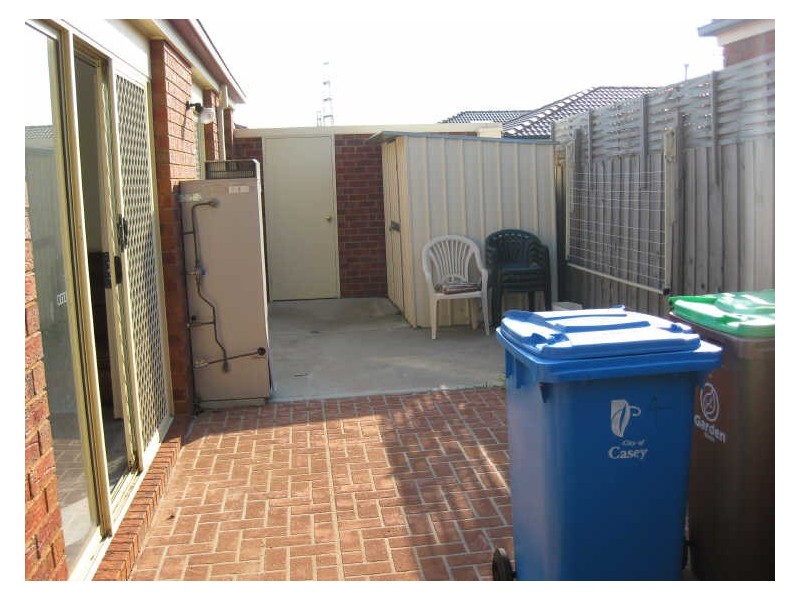 4/249-251 Monahans Road, Cranbourne VIC 3977