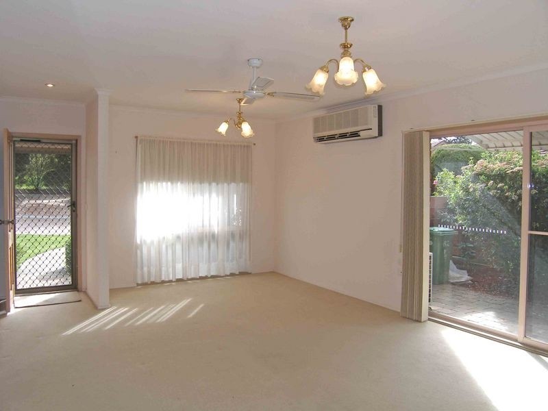 62/6 Melville Park Drive, Berwick VIC 3806