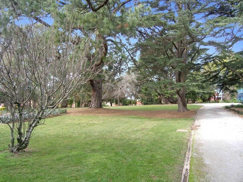 62/6 Melville Park Drive, Berwick VIC 3806