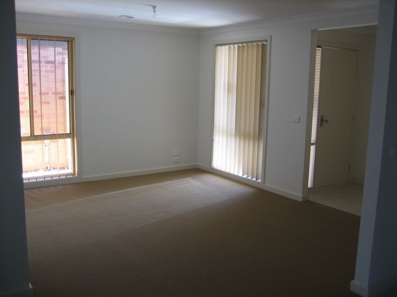 3/23 Farnborough Way, Berwick VIC 3806