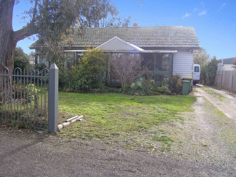 433 Princes Highway, Officer VIC 3809