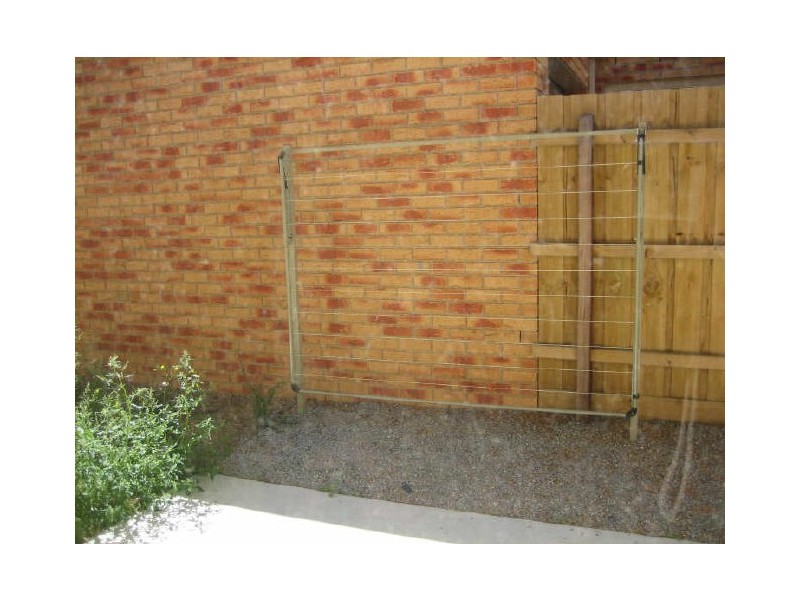 1/23 Farnborough Way, Berwick VIC 3806
