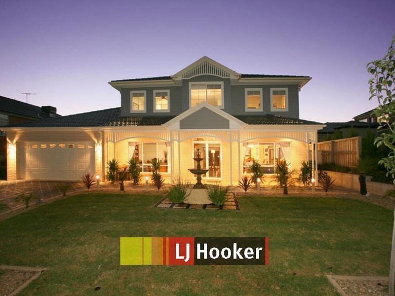 4 Salisbury Court, Berwick VIC 3806