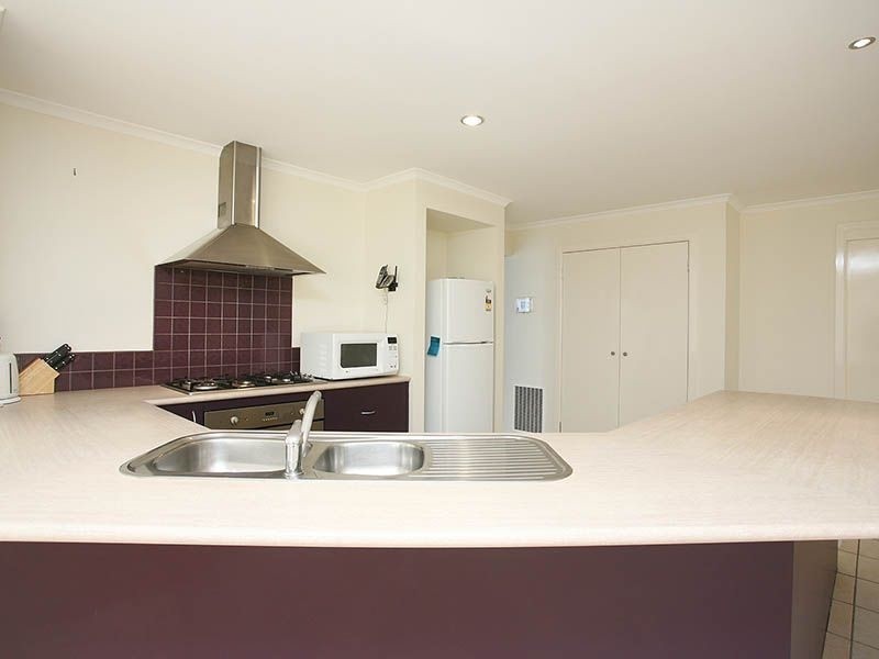 3 Imperia Close, Narre Warren South VIC 3805