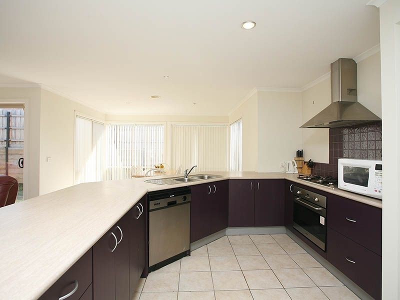 3 Imperia Close, Narre Warren South VIC 3805