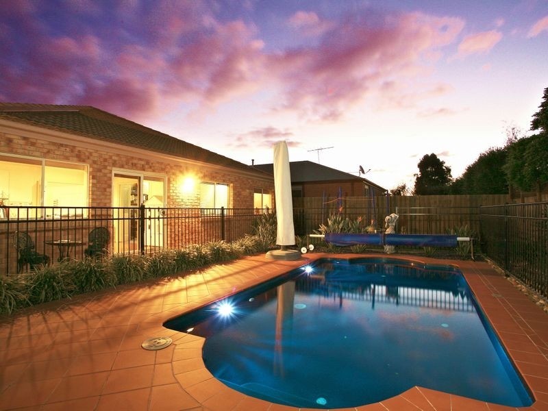 57 Tuileries Rise, Narre Warren South VIC 3805