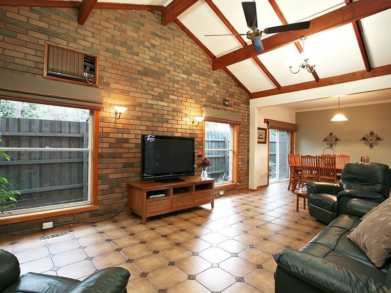 18 Shute Avenue, Berwick VIC 3806