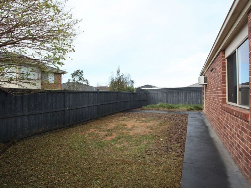 14 Wearingford Avenue, Narre Warren South VIC 3805