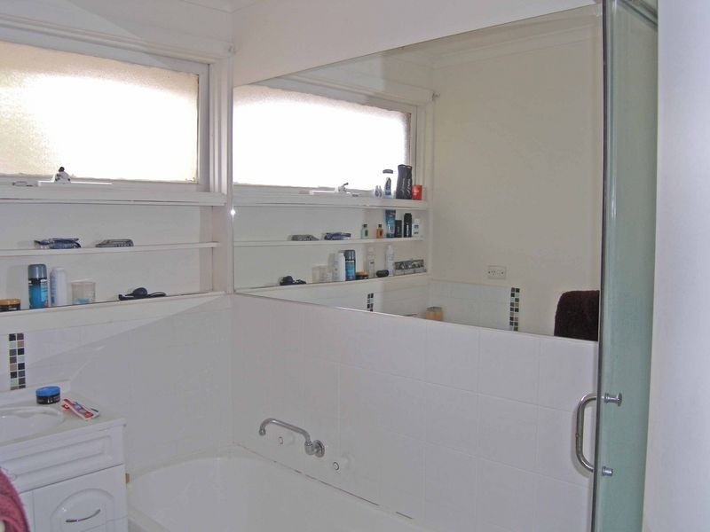 11 Gibson Street, Hallam VIC 3803