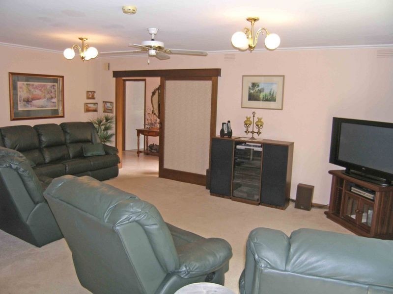 22 Lyle Avenue, Beaconsfield VIC 3807