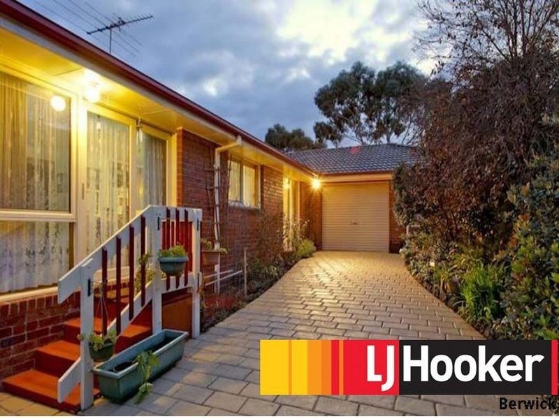 4 Tilba Court, Berwick VIC 3806