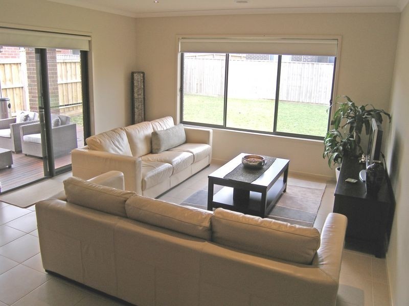 5 Florida Court, Berwick VIC 3806