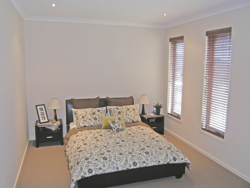 5 Florida Court, Berwick VIC 3806