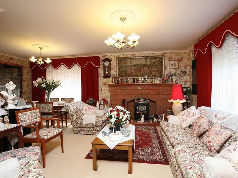 42 Fountain Drive, Narre Warren VIC 3805