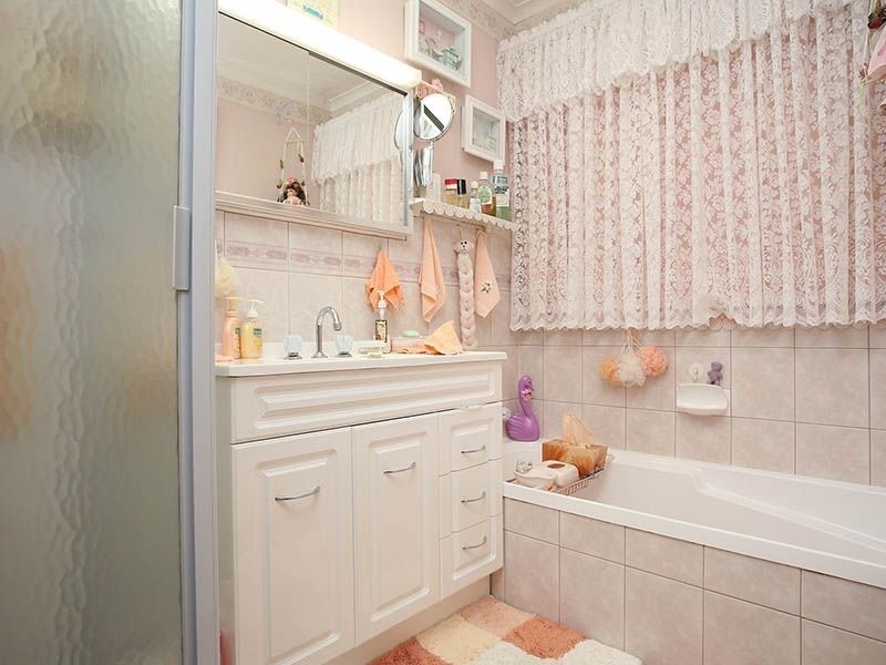 42 Fountain Drive, Narre Warren VIC 3805