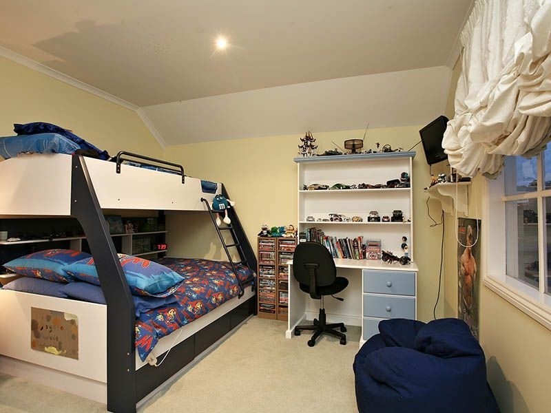 21 Hagen Drive, Berwick VIC 3806