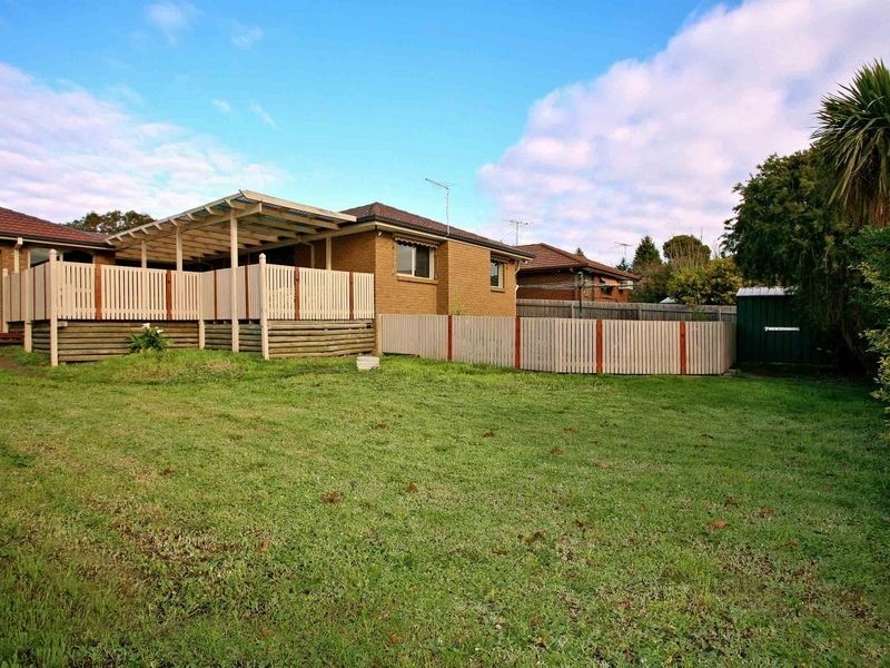 7 John Fawkner Drive, Endeavour Hills VIC 3802