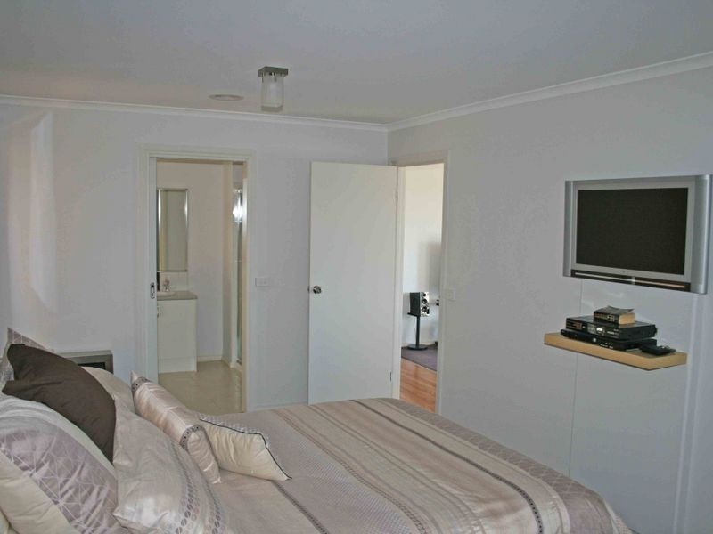 1 Cremona Place, Narre Warren South VIC 3805