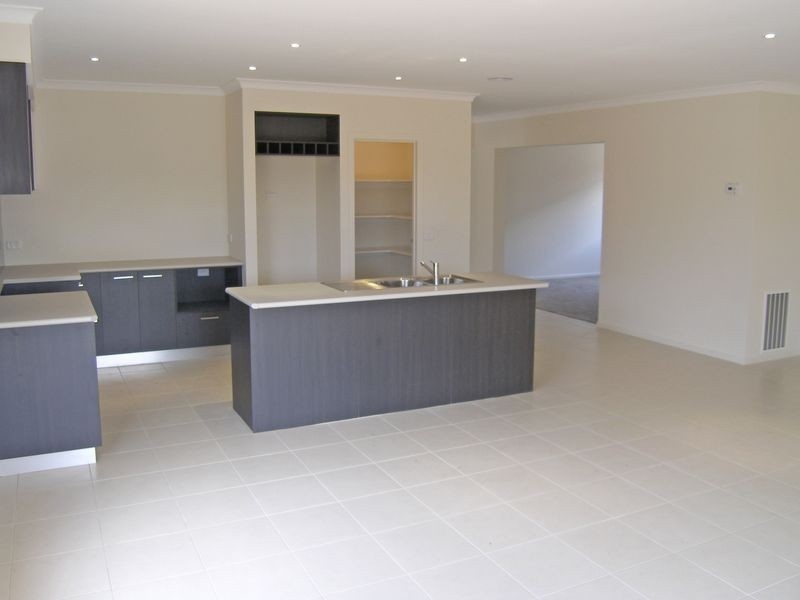 Lot 164 Linsell Boulevard, Clyde VIC 3978