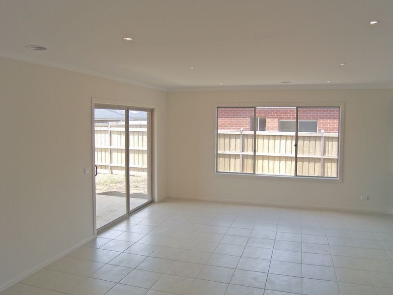 Lot 164 Linsell Boulevard, Clyde VIC 3978