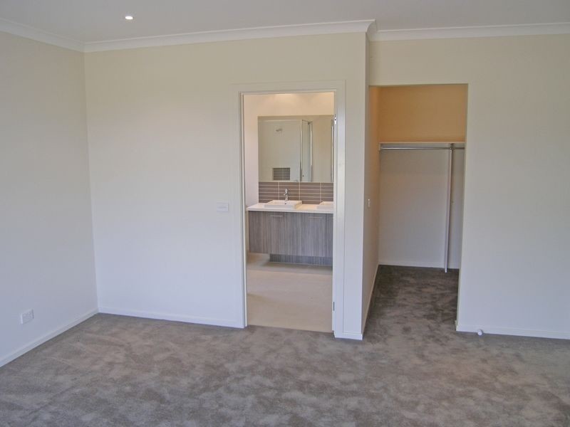 Lot 164 Linsell Boulevard, Clyde VIC 3978
