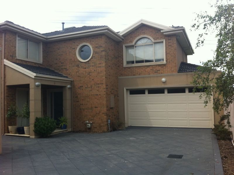 3/135 hinrichsen Drive, Hallam VIC 3803