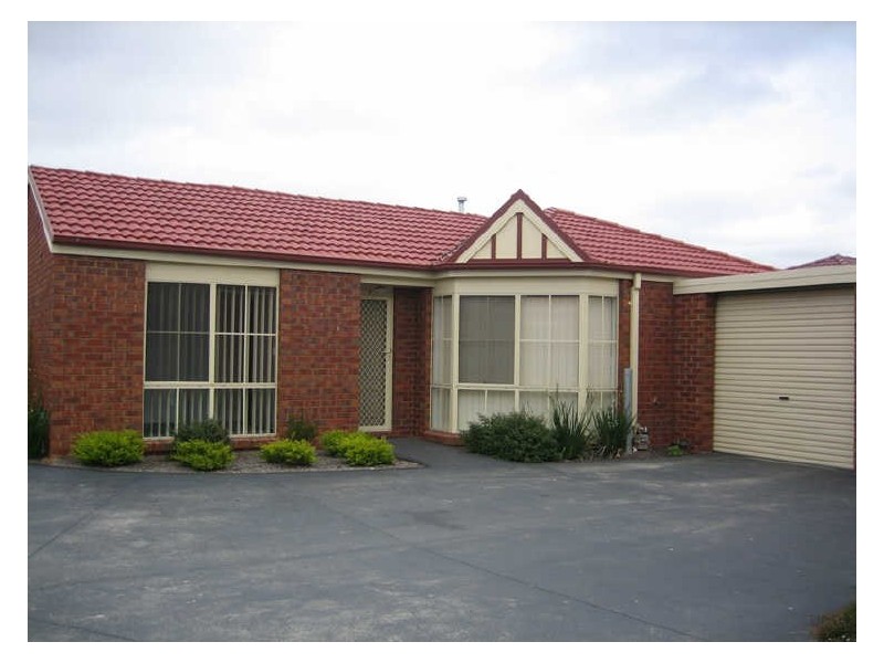 3/249-251 Monahans Road, Cranbourne VIC 3977