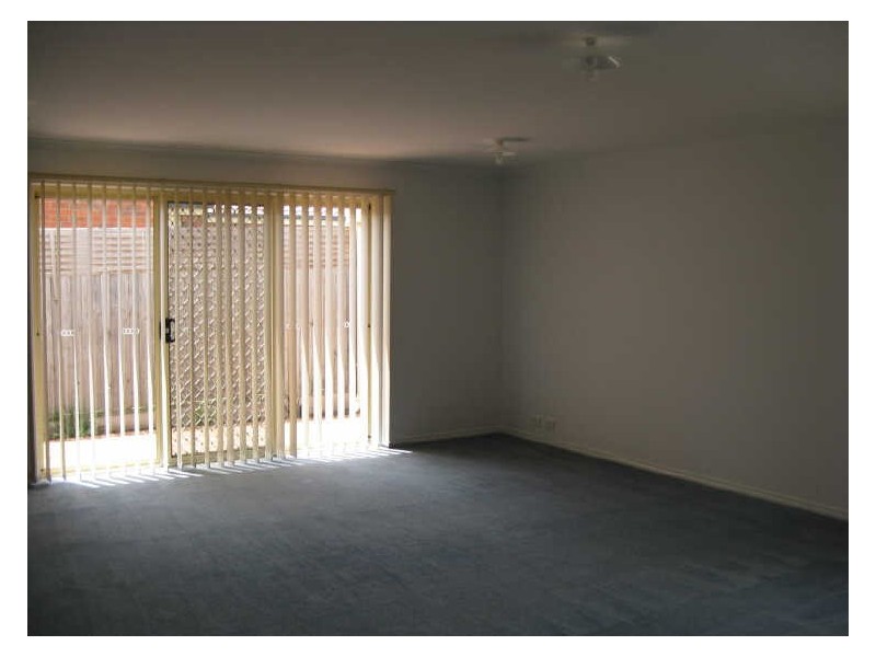 3/249-251 Monahans Road, Cranbourne VIC 3977