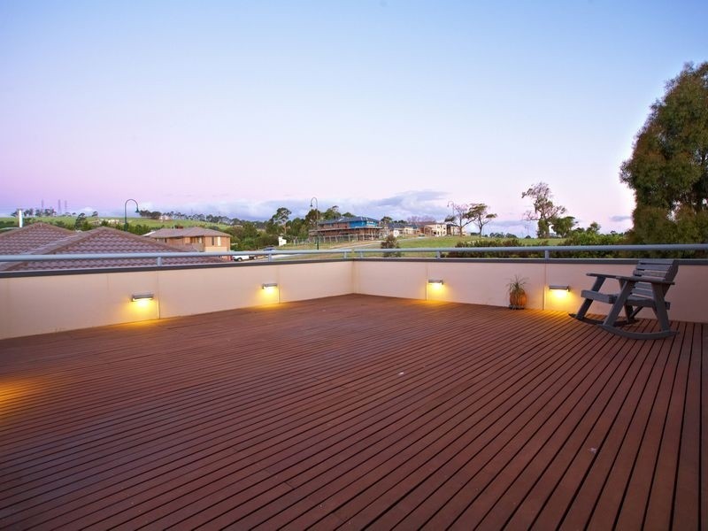 7 Fantail Way, Berwick VIC 3806